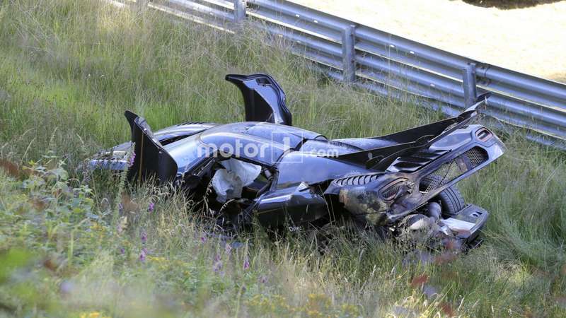 Разбор полетов: в Koenigsegg назвали причину «крушения» One:1