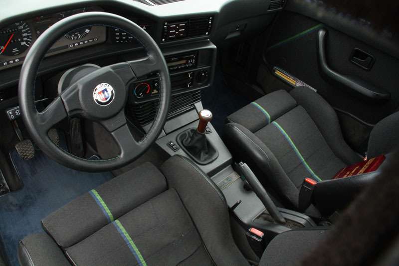 «Биммер» мечты: уникальная Alpina B7 Turbo по цене нового BMW
