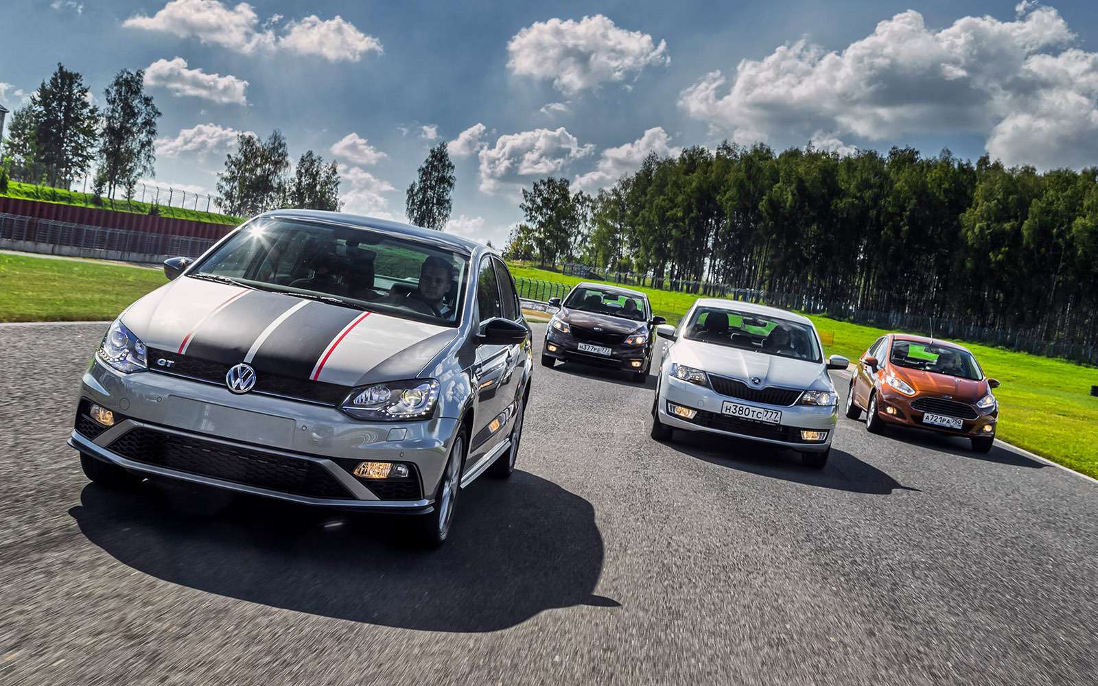 VW Polo GT против конкурентов: тест на «Смоленском кольце» — фото 644214