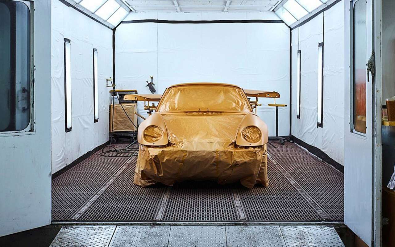 Уникальный Porsche 911 Project Gold: его продали на аукционе за 10 минут! — фото 918870