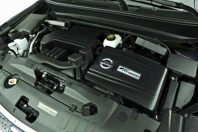 2014 Nissan Pathfinder Hybrid Offers 26 MPG Combined Fuel Econom
