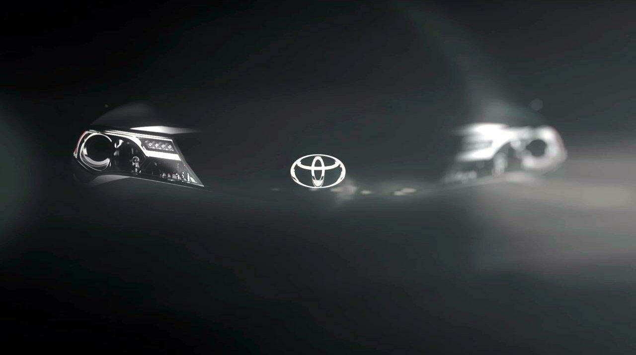 New Toyota RAV4 teaser 3_no_copyright
