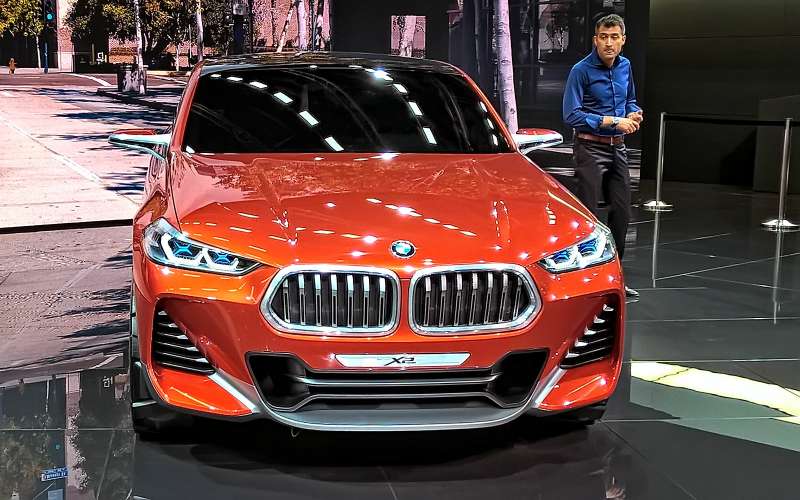 «Два икса»: BMW представила очередной нишевый паркетник