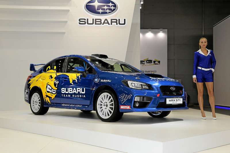 На стенде Subaru можно увидеть раллийную версию Impreza WRX STI, подготовленную совместно с «УРТ – Успенский Ралли Техника».
