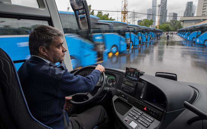 Водители автобусов жалуются: система «Антисон» жжет глаза