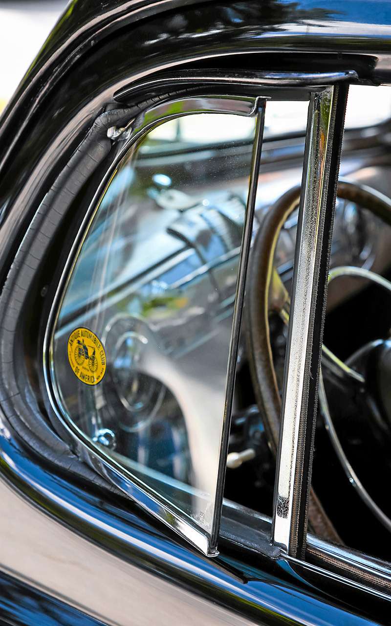 Packard Super Eight 1939: связей с этим иностранцем можно не бояться! — фото 893704