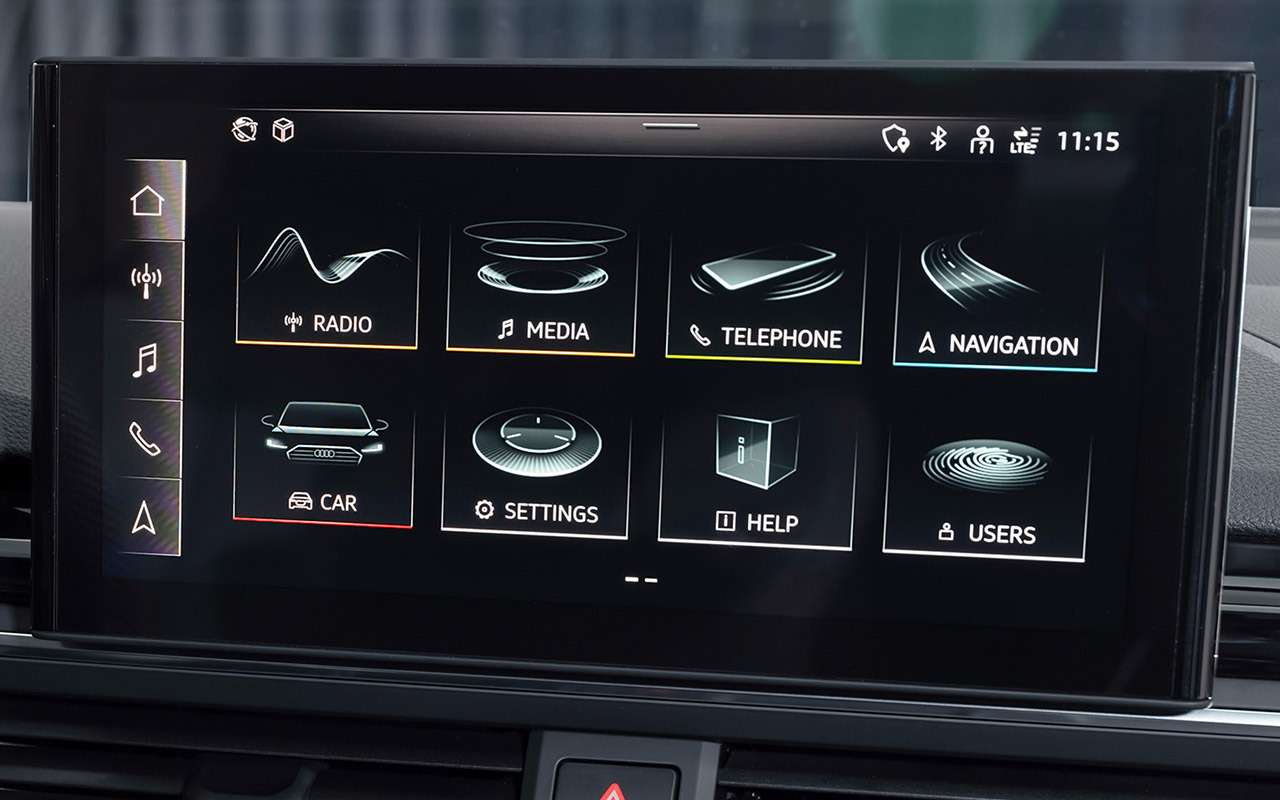 Новый Audi A4: он умеет... «читать» светофоры!