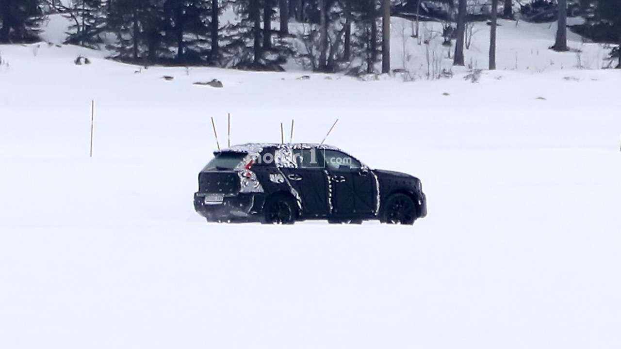 Кроссовер Volvo XC40 срывает покров тайны — фото 703924