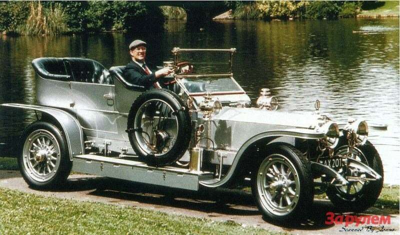 Самый знаменитый из Rolls-Royce 40/50HP, выпущенный в 1907 году с кузовом мастерской Barker фасона «как у бельгийского короля», с номерным знаком AX201. Его нынешняя стоимость достигает $35 млн. Статуэтки на его радиаторе еще нет