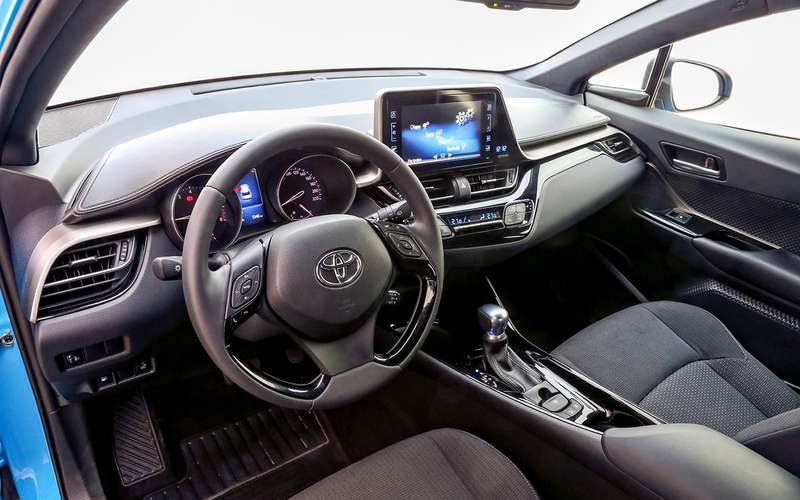 Большой тест стиляг: Toyota C-HR, Citroen C3 Aircross и новый Kia Soul
