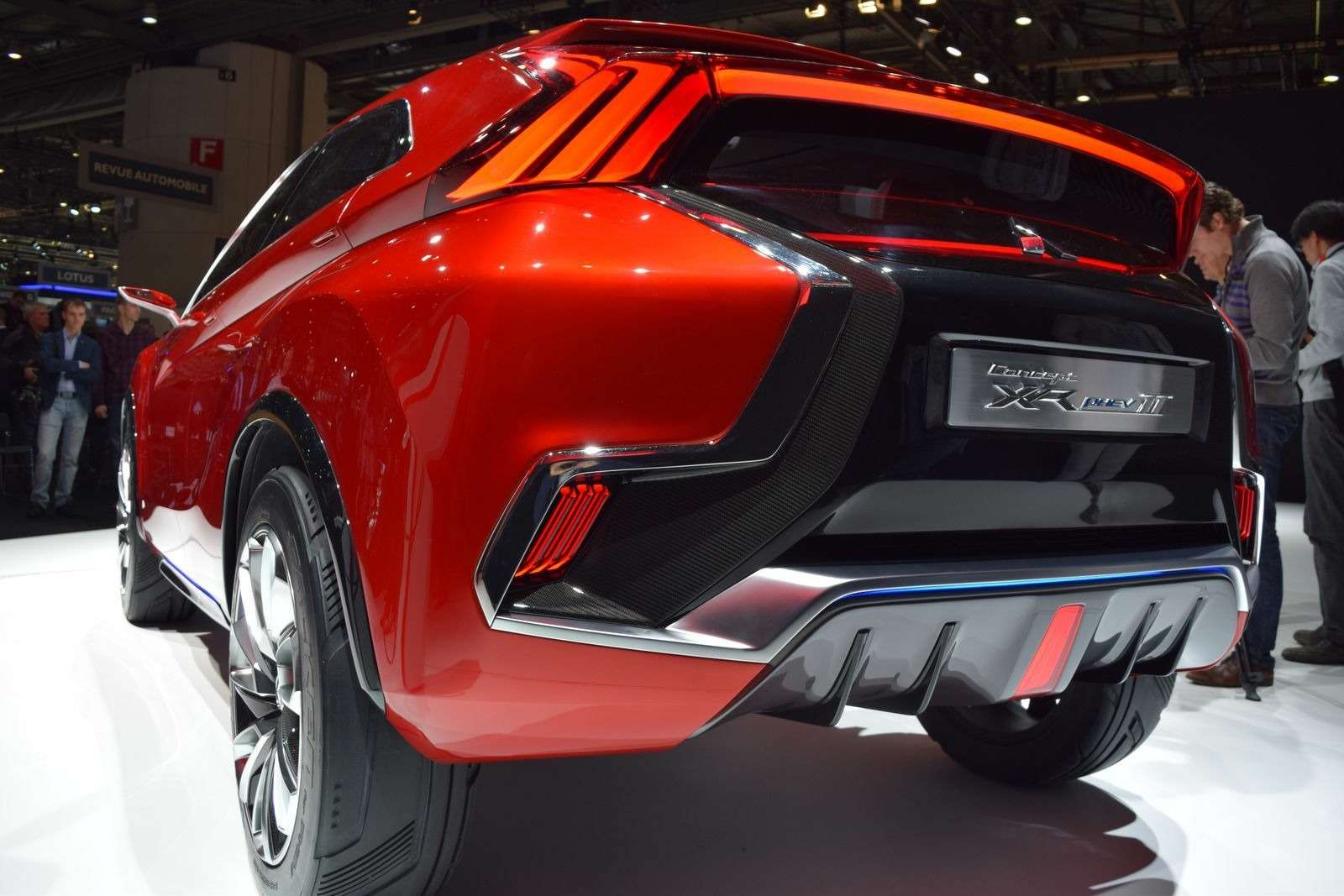 Mitsubishi намерена продолжить разработки автомобилей в стиле Lada XRay — фото 369176