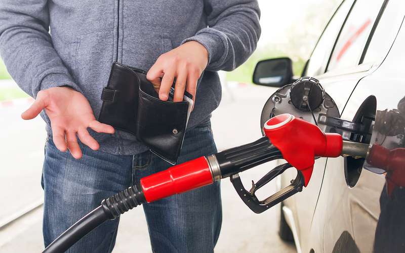 Что думают россияне о росте цен на бензин? Исследование