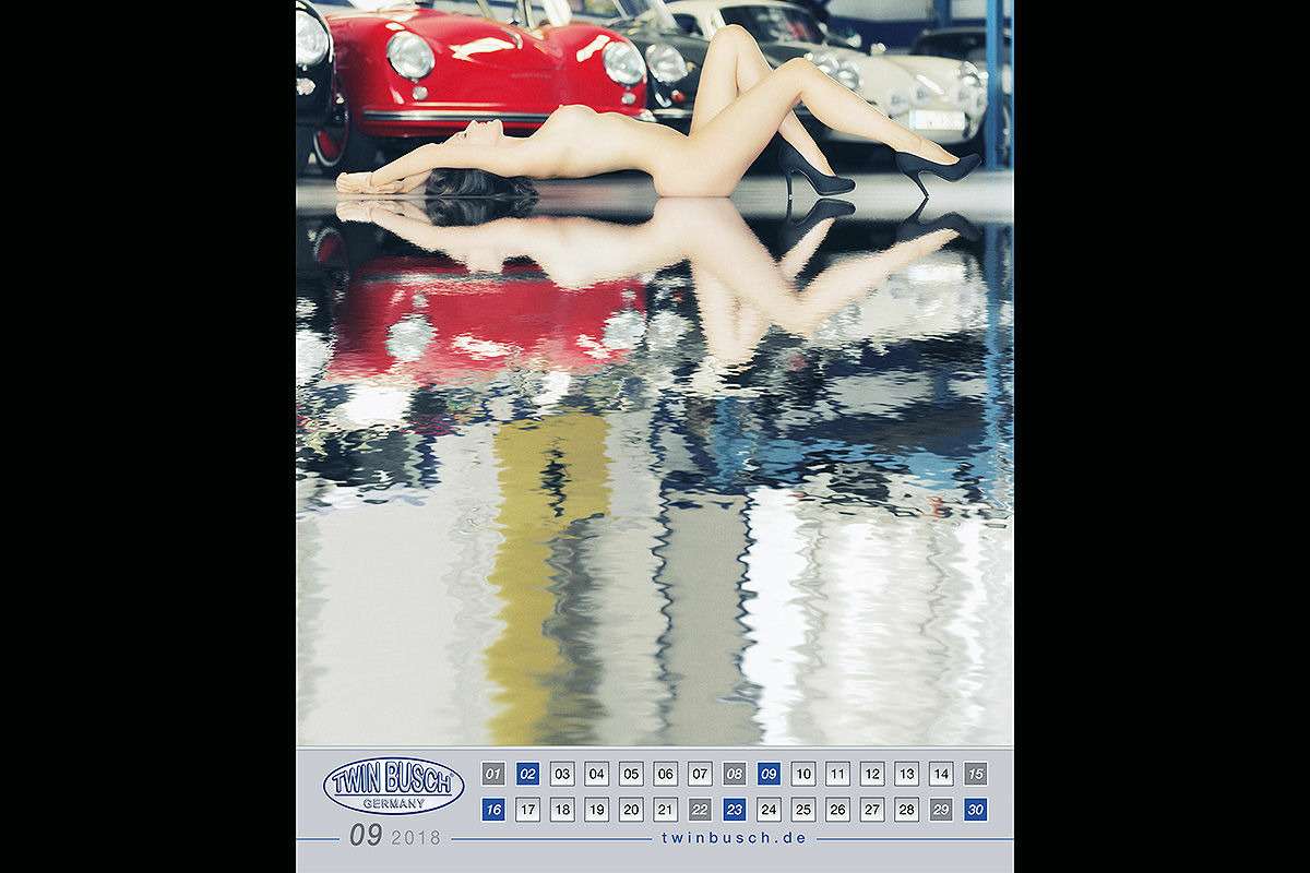 Автосервис с огоньком: еще один эротический календарь-2018 — фото 809695