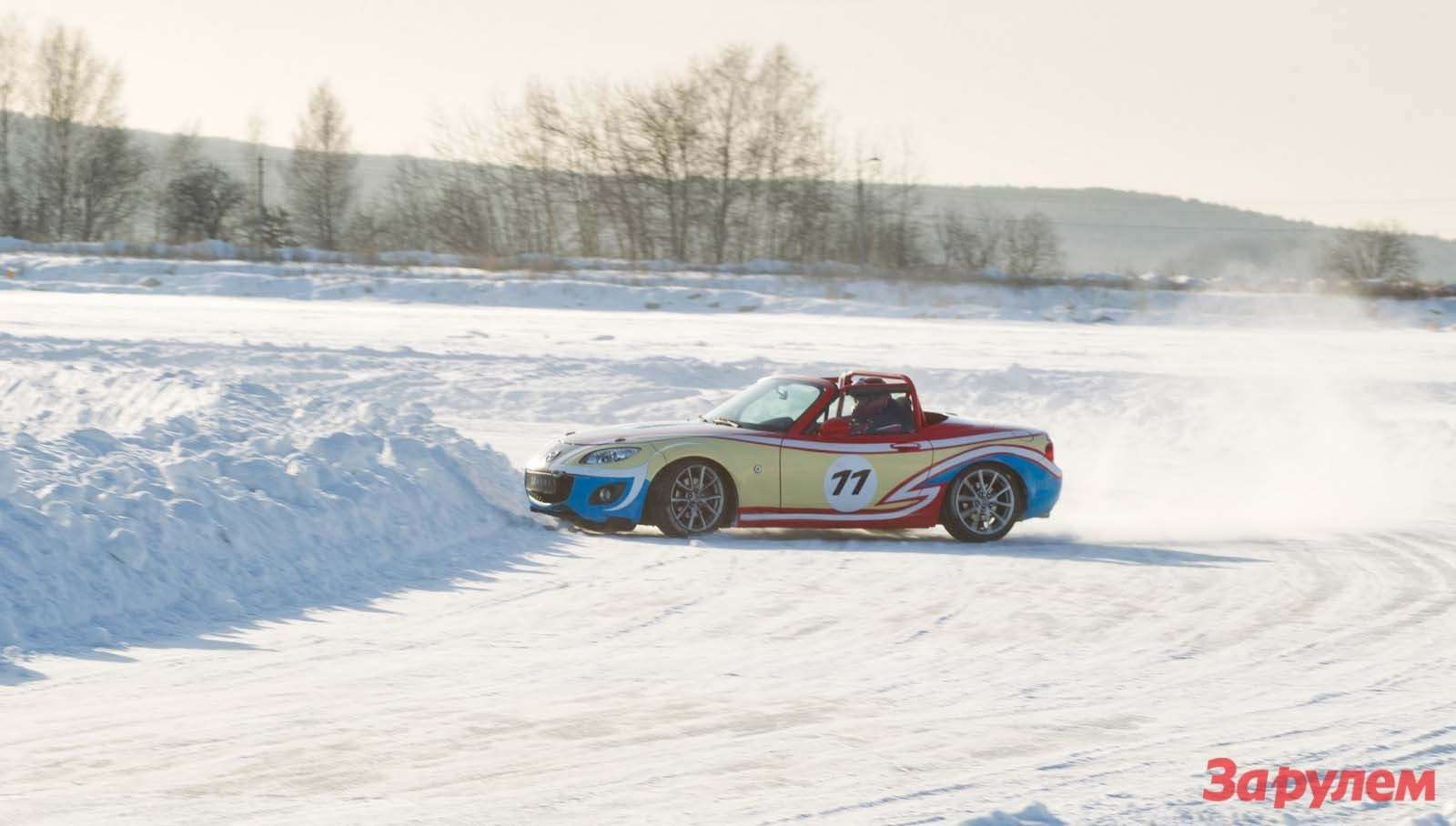 Mazda MX 5 Ice Race 2013      112