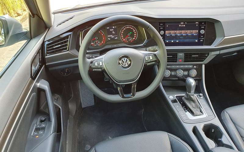 Новый седан Volkswagen Jetta: первый тест-драйв!