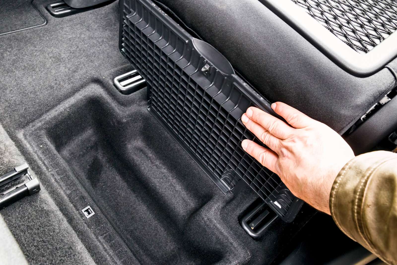 Изящество или практичность? Citroen Grand C4 Picasso против VW Caddy Maxi — фото 599132