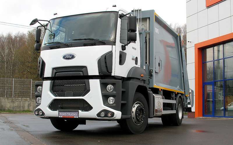 Новый 18-тонный грузовик Ford российской сборки