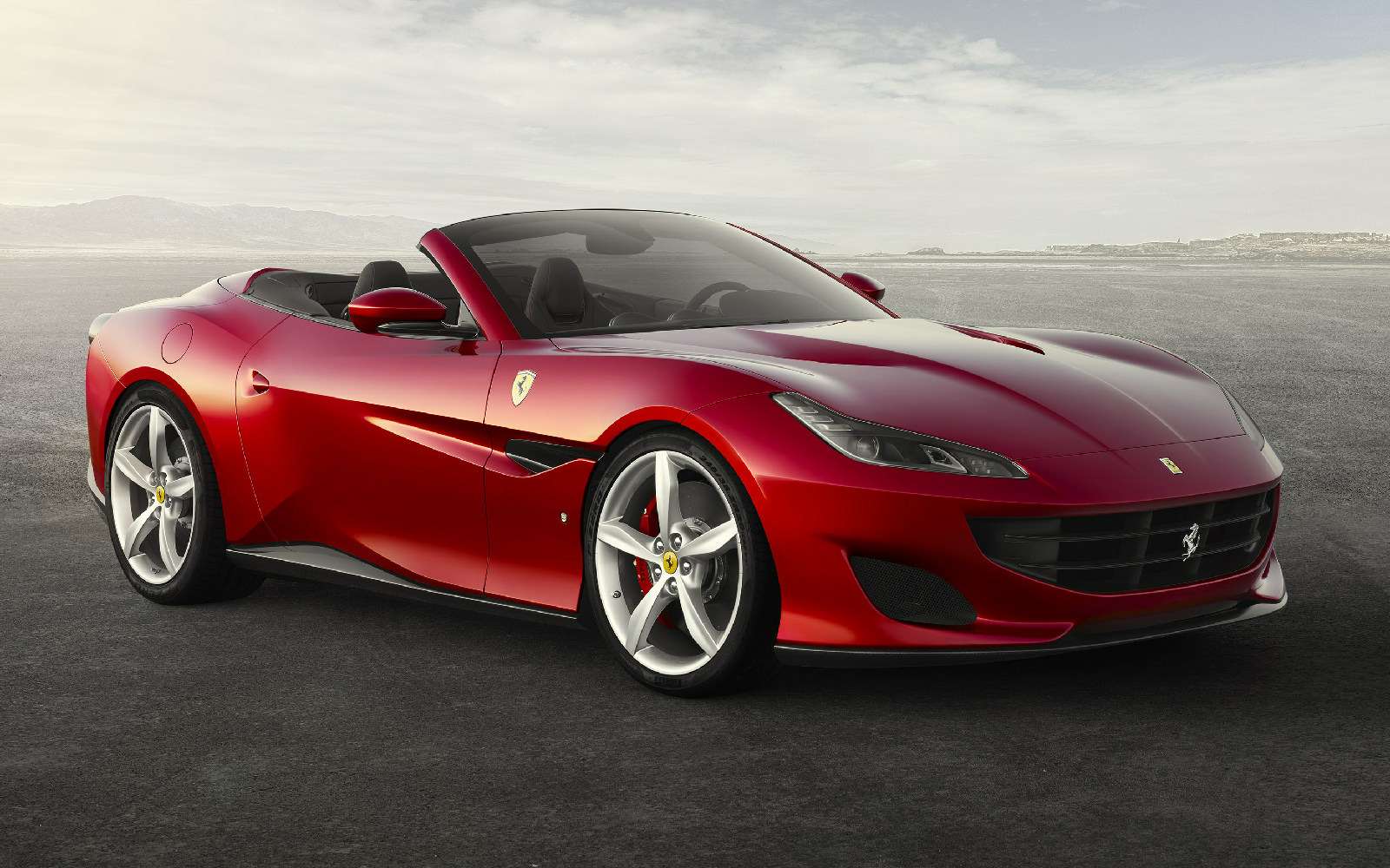 Ferrari рассекретила свою самую дешевую модель — фото 787043