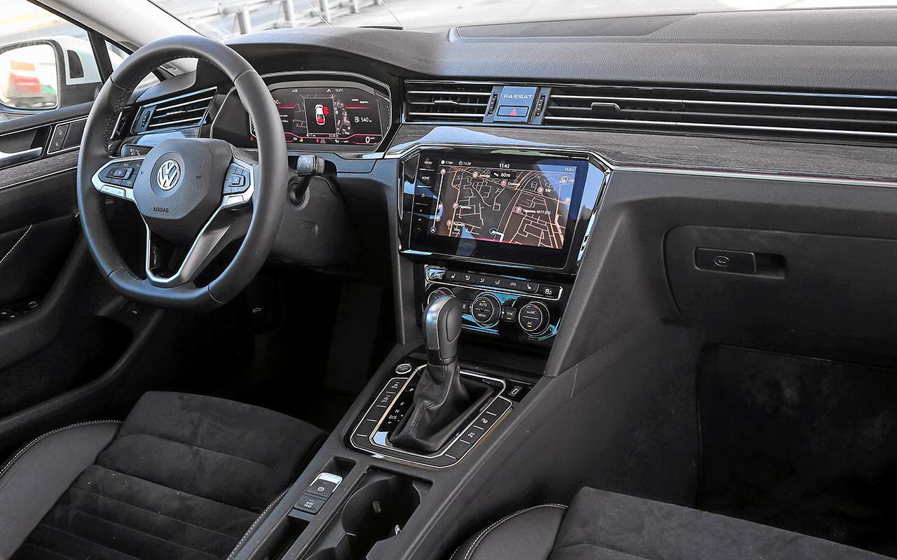 VW Passat и Mazda 6 — подробный тест-сравнение — фото 1140671