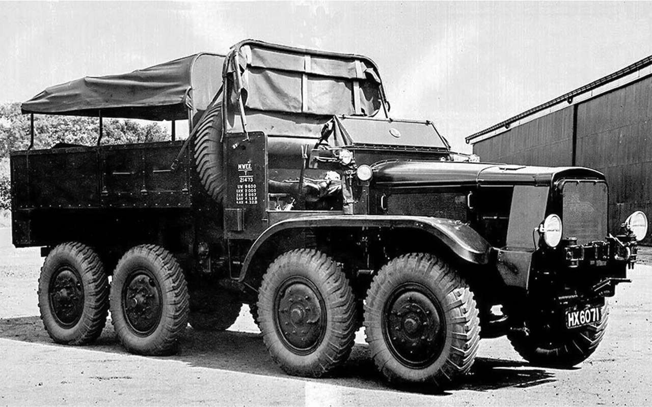 Уникальный четырехосный грузовик ЯГ‑12: символ мощи Советов — фото 1275725