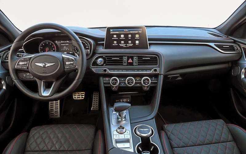 Genesis G70 против Audi A4 и Jaguar XE — большой тест