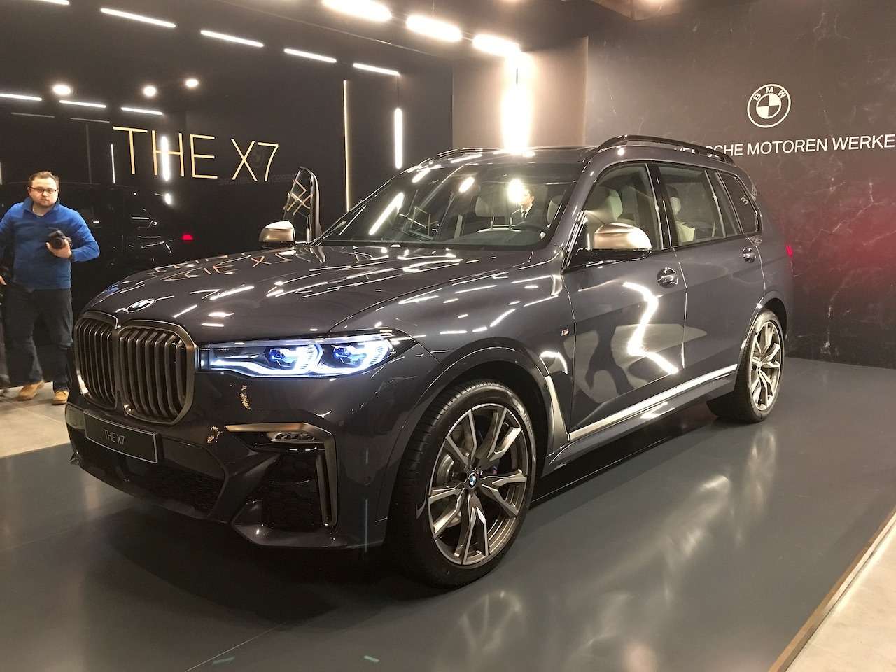 Новейший BMW X7 засветился в Москве
