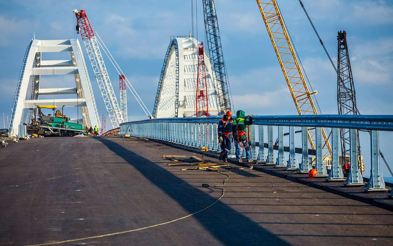 12 вопросов про Крымский мост и один — про универсалы Лада Веста — фото 865577