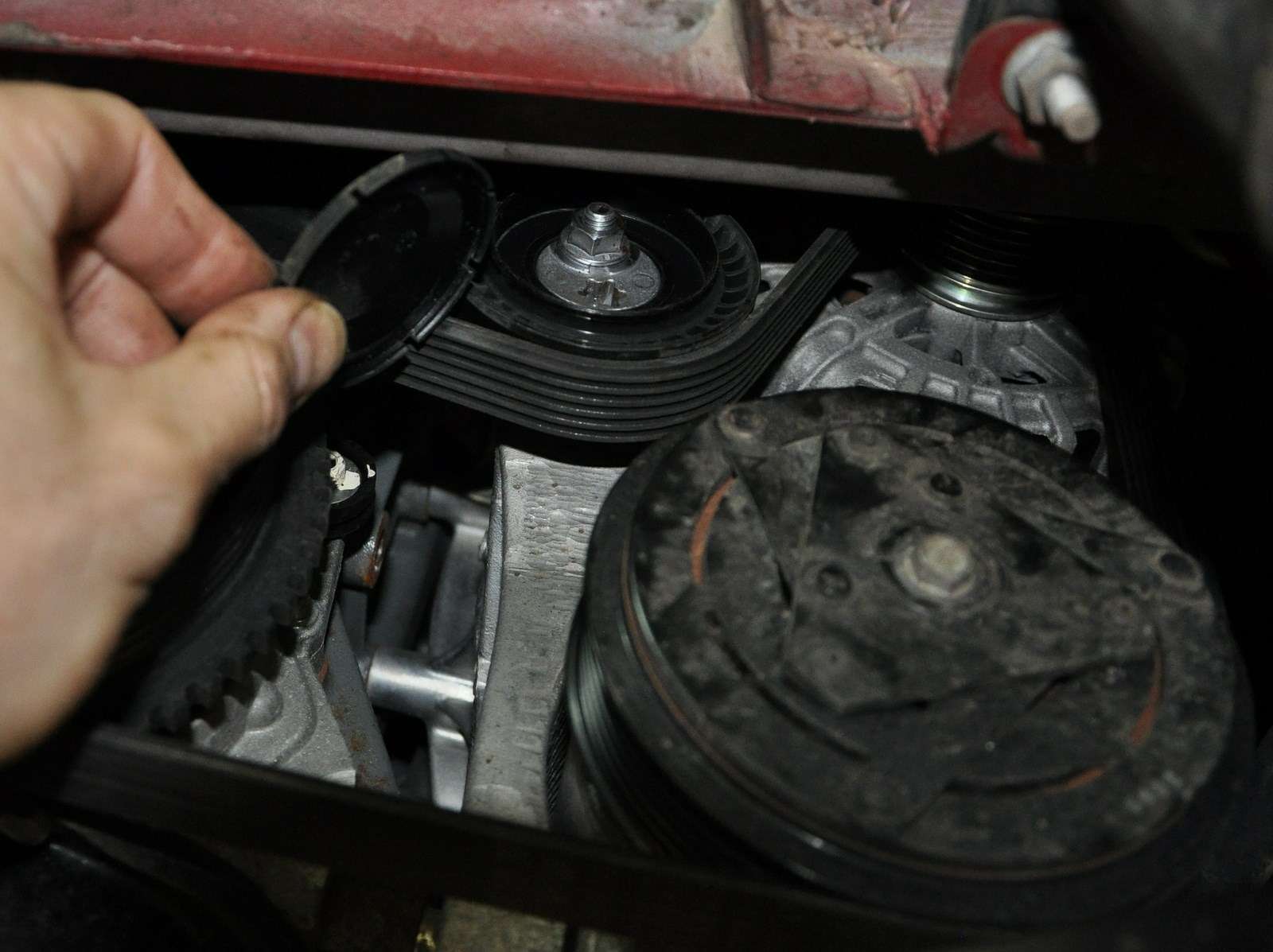 Lada Vesta: проверка и замена ремня привода вспомогательных агрегатов — фото 568596