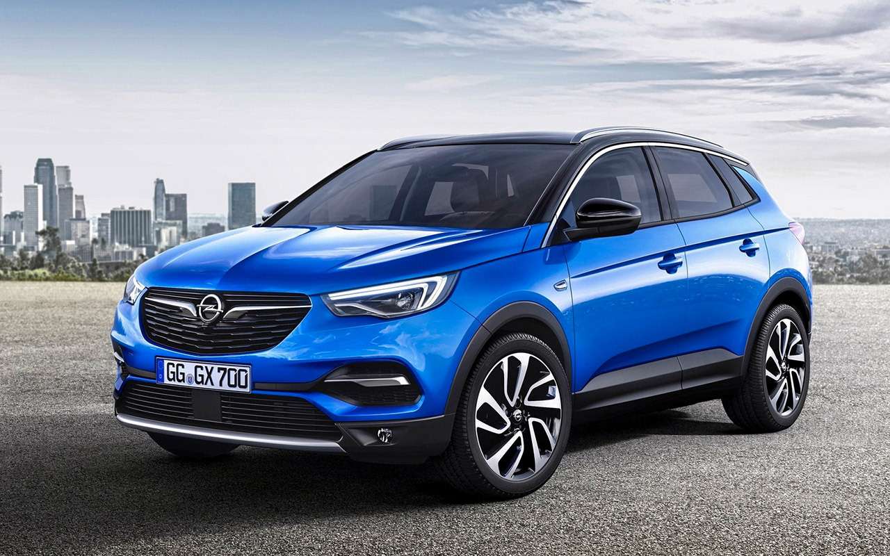 В сегменте компактных кроссоверов в этом году жарко: помимо Карока и Селтоса на рынок выйдет Opel Grandland X – исключительно с передним приводом и 1,6‑литровым 150‑сильным бензиновым турбомотором.