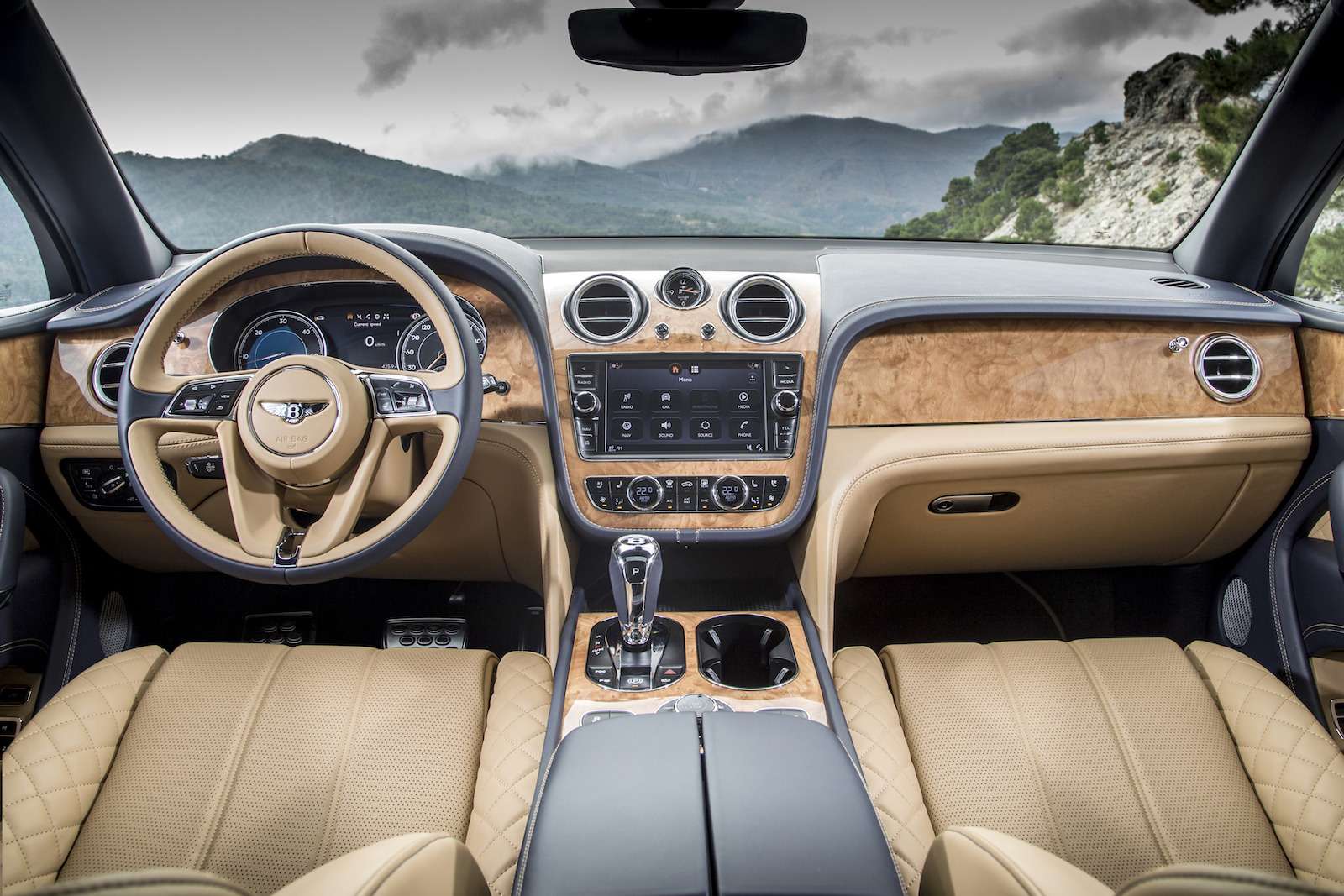 Bentley Bentayga Diesel: 4,8 до сотни — самая медленная версия! — фото 884151