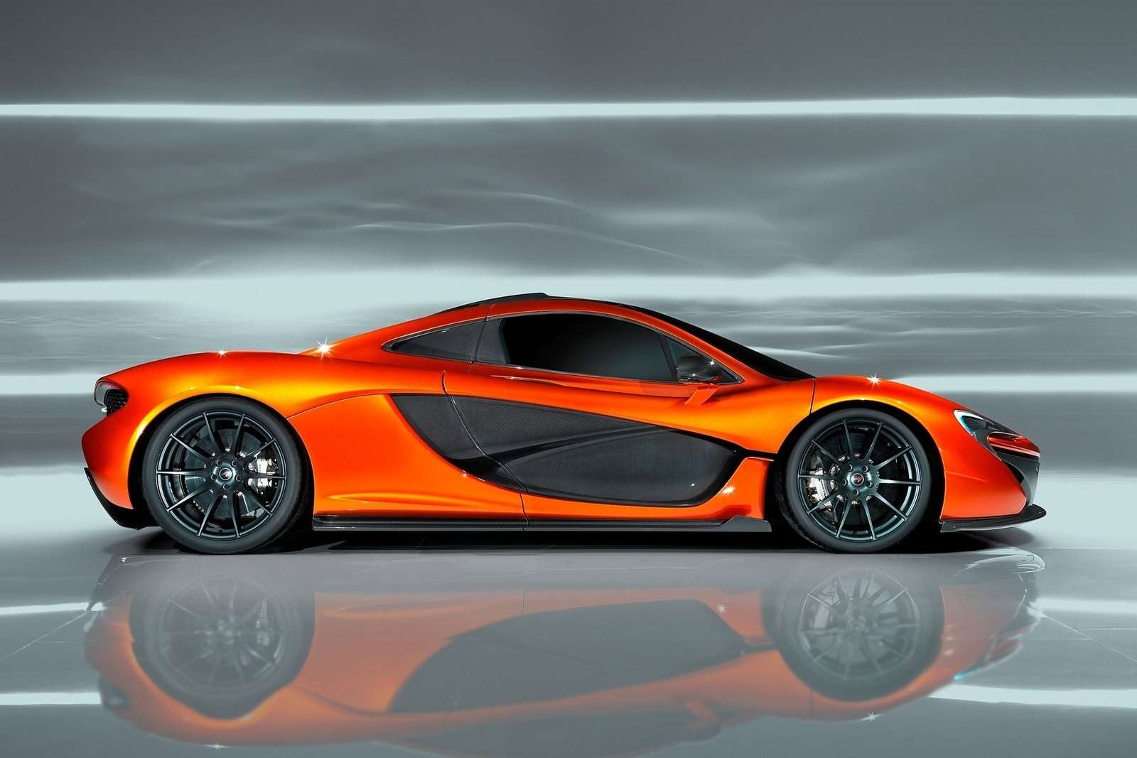 McLaren P1 Concept side view_no_copyright