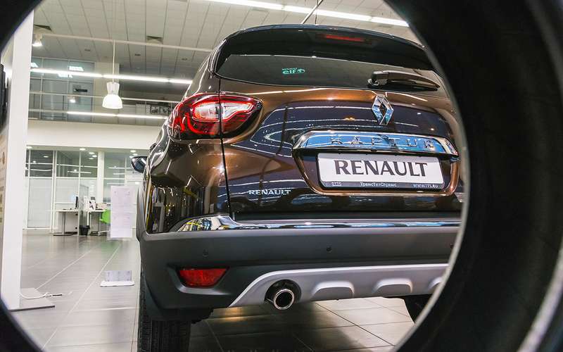 Названы самые популярные модели Renault в России