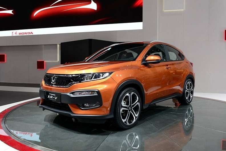 Honda-XR-V-front-three-quarter-at-Chengdu-Auto-Show-2014
