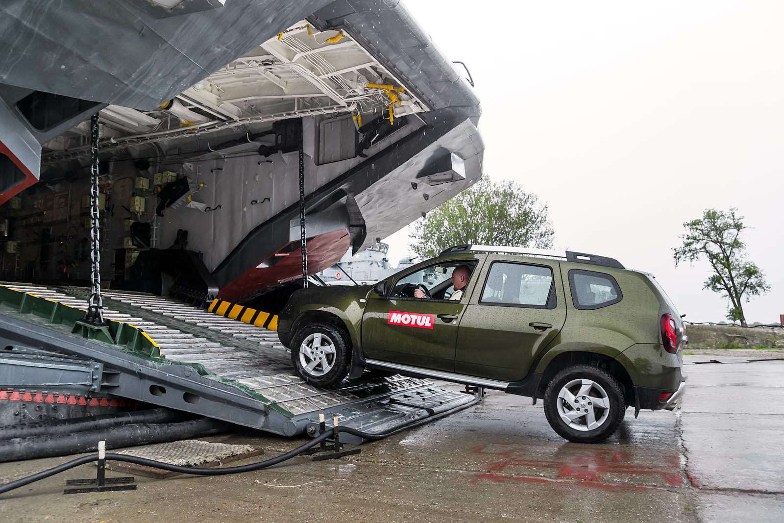 Renault Duster на военном полигоне и дорогах Прибалтики — фото 613513