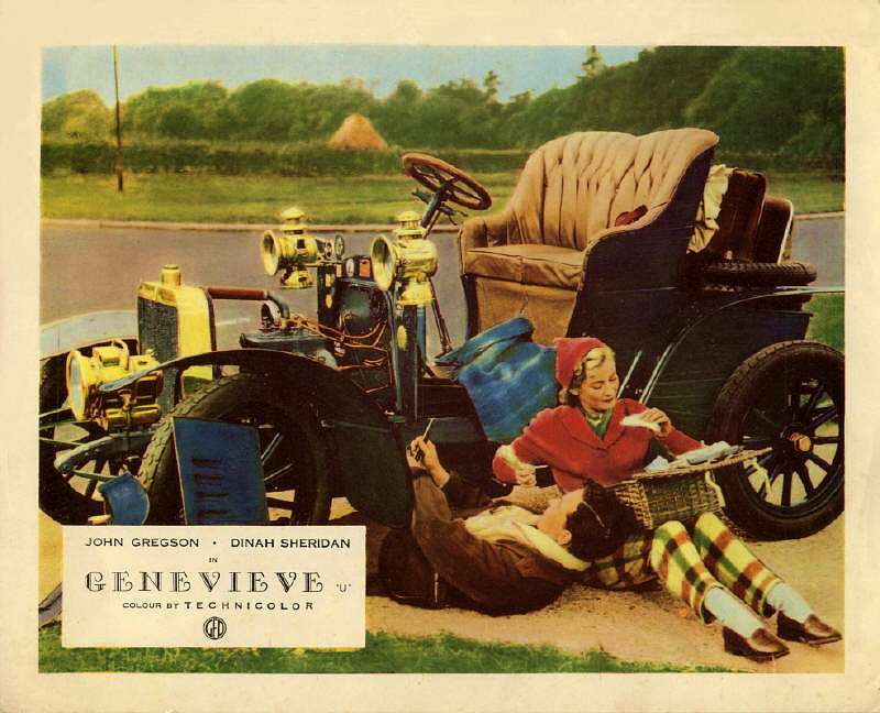 В 1953 году режиссер Генри Корнелиус снял кинокомедию «Женевьева». Так назывался автомобиль, участвующий в гонке «Лондон — Брайтон». Эту роль доверили французскому двухцилиндровому Darracq 10/12HP 1904 года выпуска