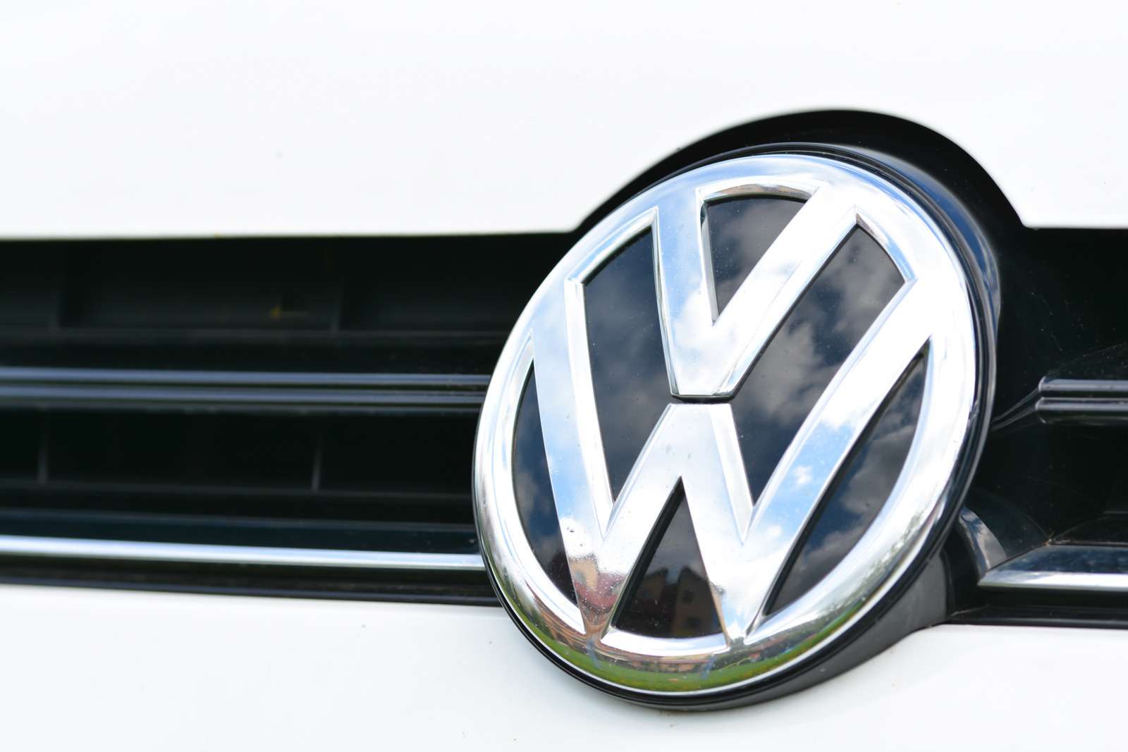 Volkswagen покажет новую версию Тигуана на Московском автосалоне — фото 896112