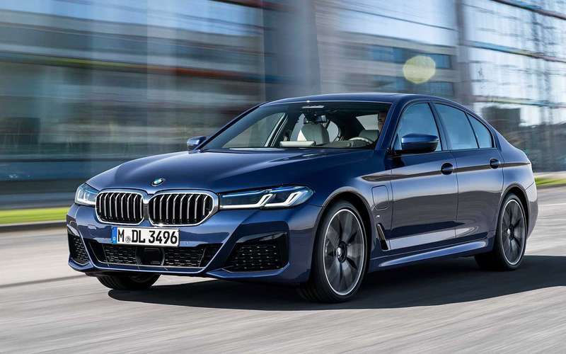 Обновленный BMW 5-й серии: известна стартовая цена