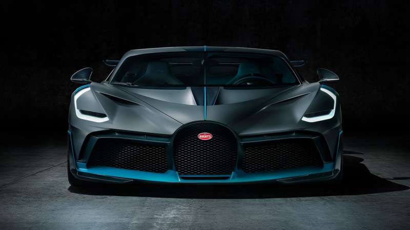Bugatti Divo: настало время остановиться в погоне за скоростью и мощностью?
