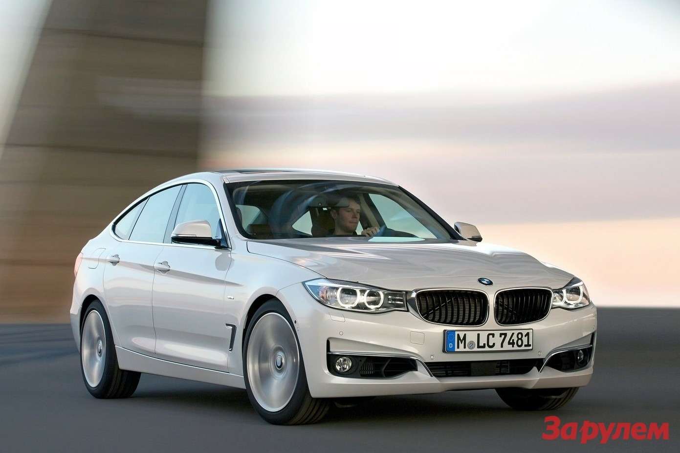 BMW-3-Series_Gran_Turismo_2014_1600x1200_wallpaper_05