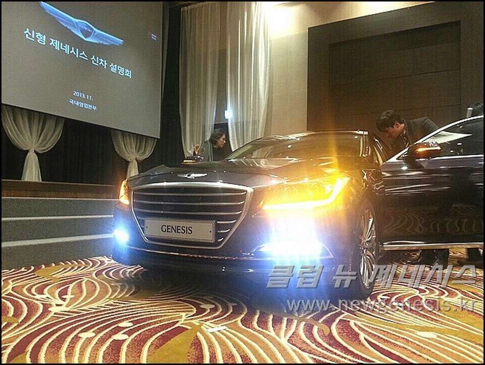 Новый Hyundai Genesis показали в Корее