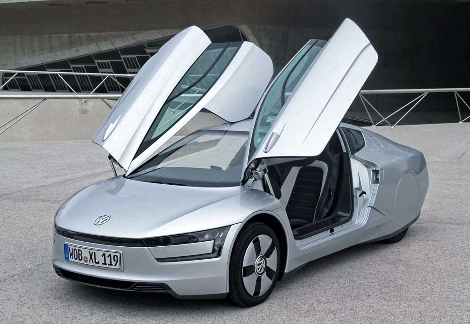 Volkswagen XL1 с расходом топлива менее 1 литра на «сотню»