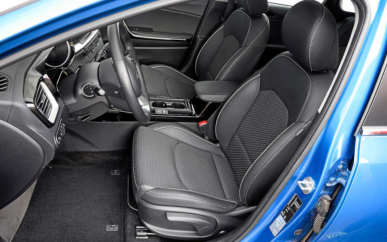 Новая Mazda 3, VW Golf и Kia Ceed: большой тест — фото 1007214