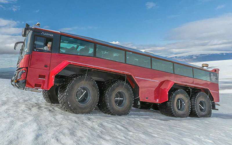 Восьминогий конь Одина — автобус для покорения ледников
