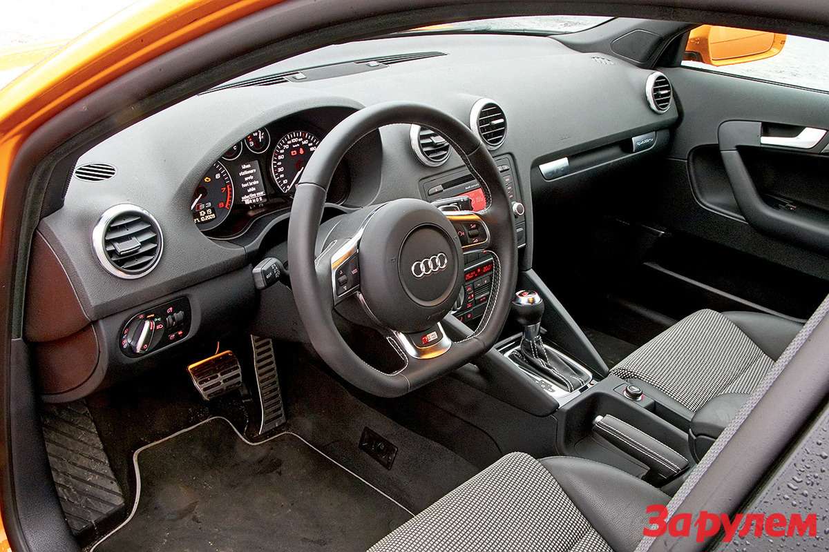 Салон Audi S3
