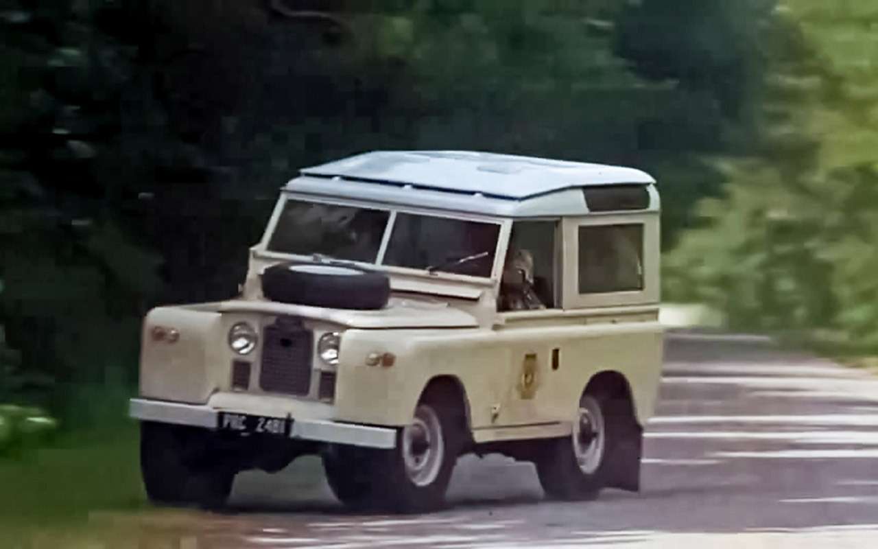 Land Rover Defender: тест с разницей в 40 лет — фото 1247848