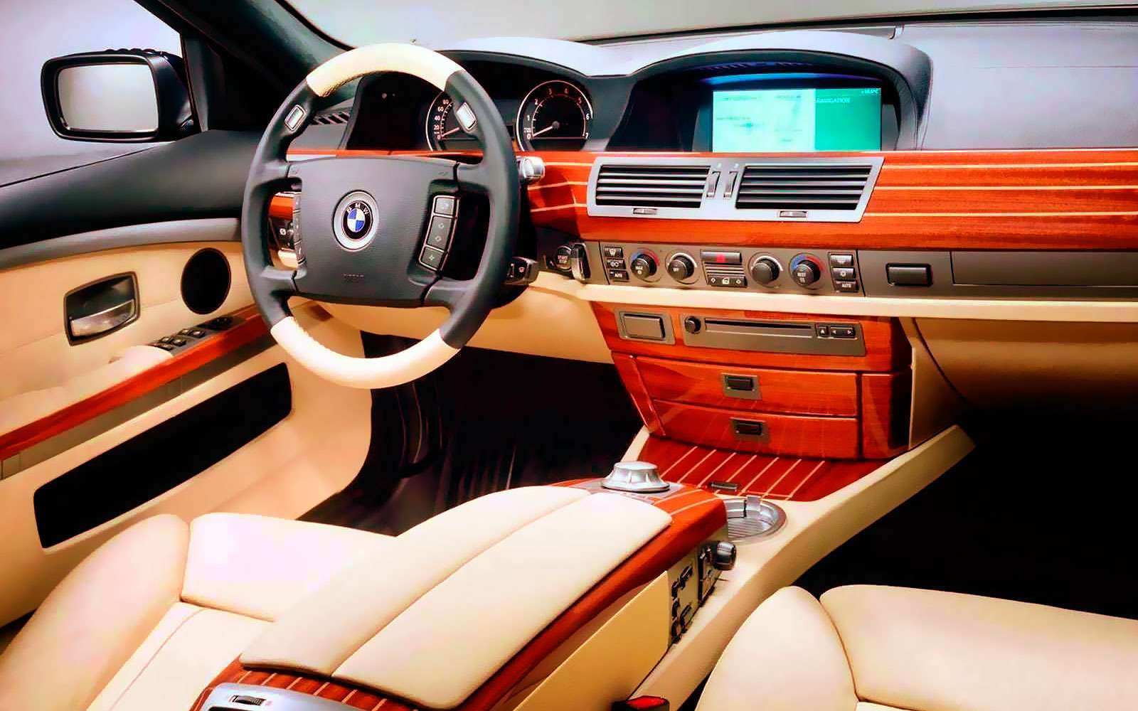BMW 7-й серии в кузове Е65