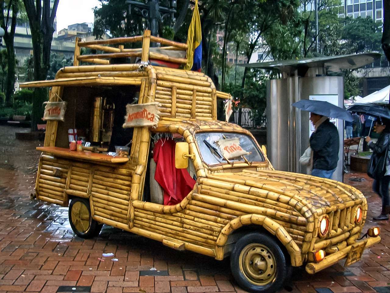 Бамбуковая машина колумбийца Хосе Маурицио Пардо