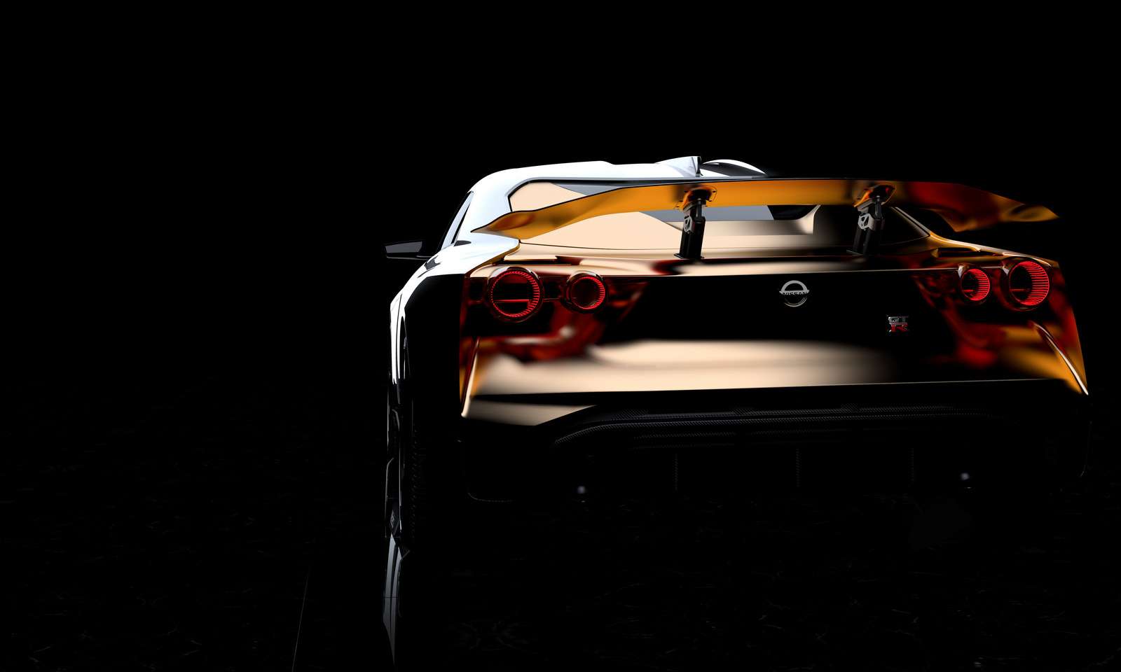 Золотой стандарт: Nissan и Italdesign представили юбилейный GT-R — фото 882709